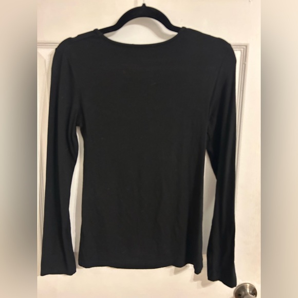 Cut out Long sleeve Top - Picture 9 of 9